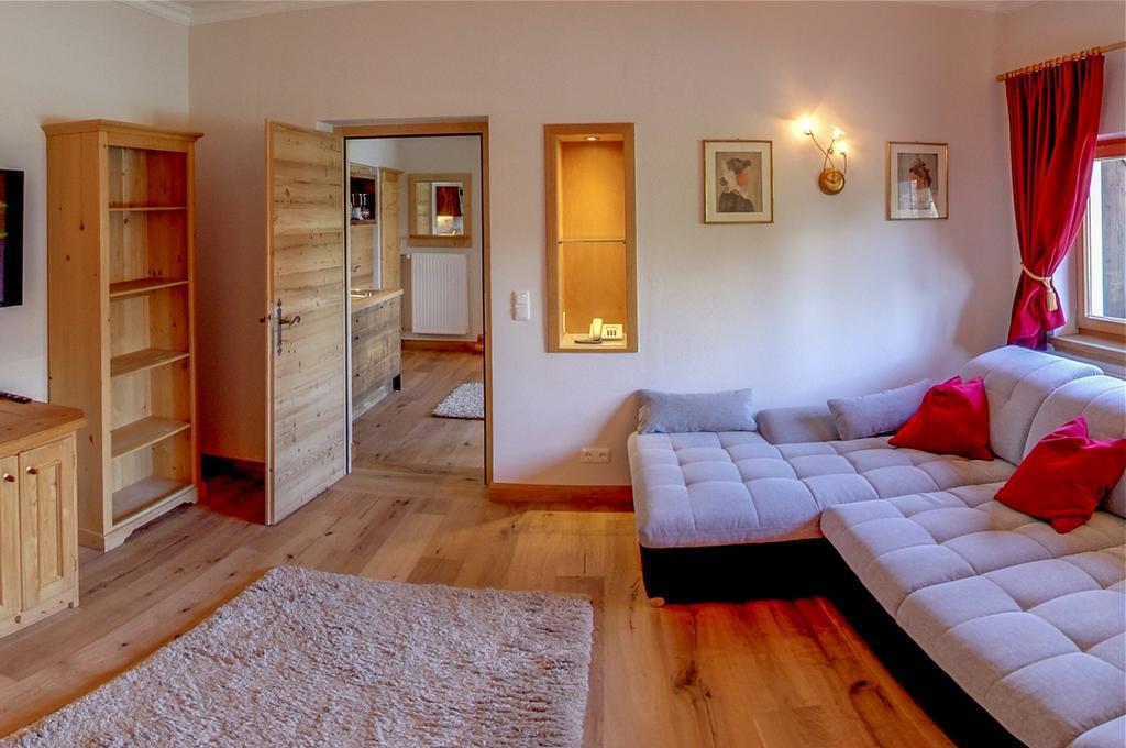 Serviced Apartments Villa Licht 키츠부헬 외부 사진